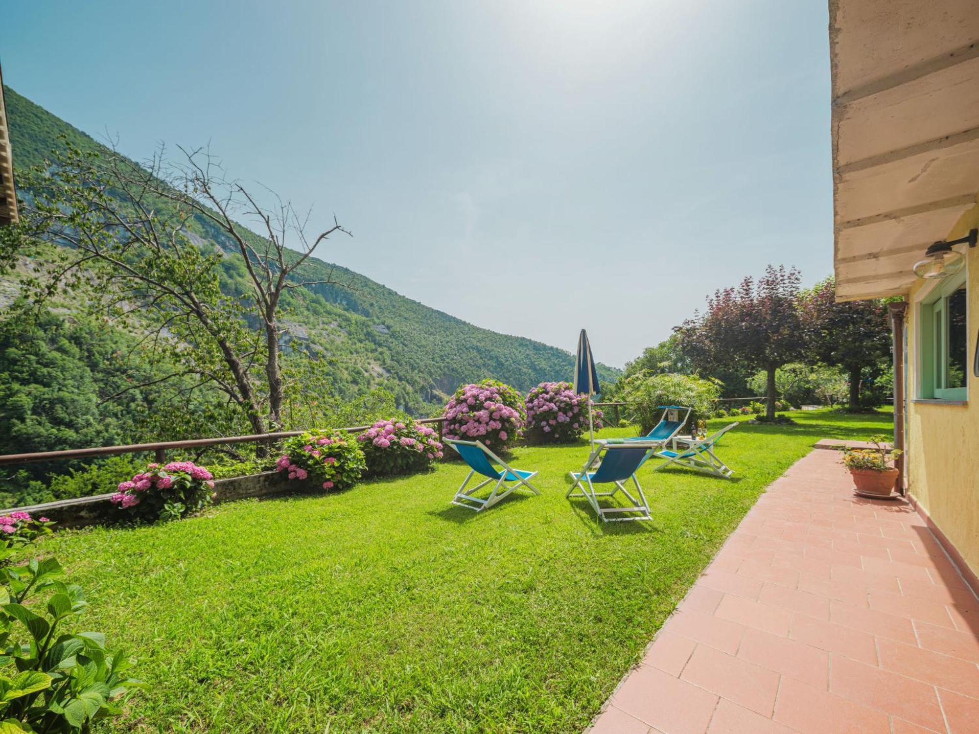 Holiday Home La Grande Aia By Interhome Seravezza Bagian luar foto
